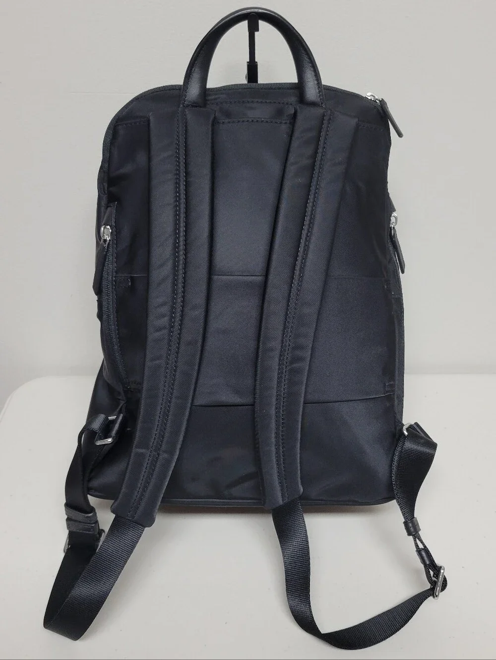 Tumi Voyageur Carson Blackpack.